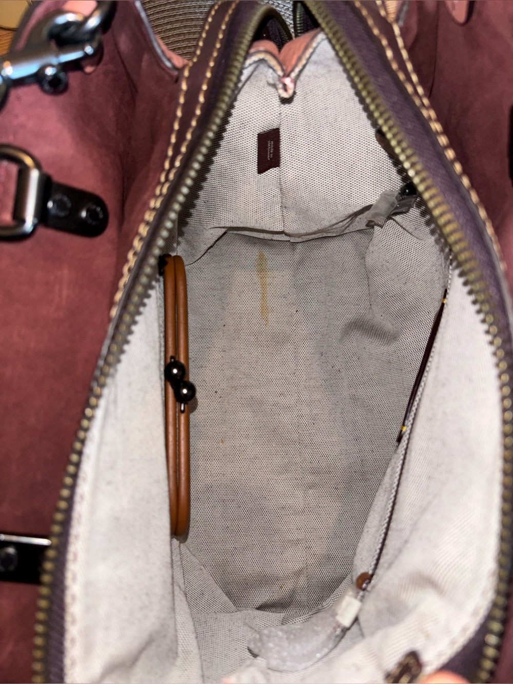Coach 1941 Rogue 30 - Picture 14 of 16
